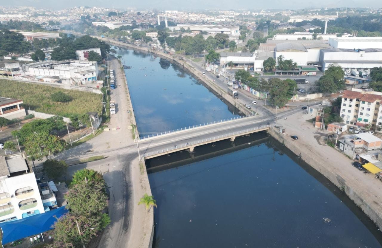 Prefeitura conclui serviço de limpeza e desassoreamento do Rio Acari, na Zona Norte - Prefeitura da Cidade do Rio de Janeiro