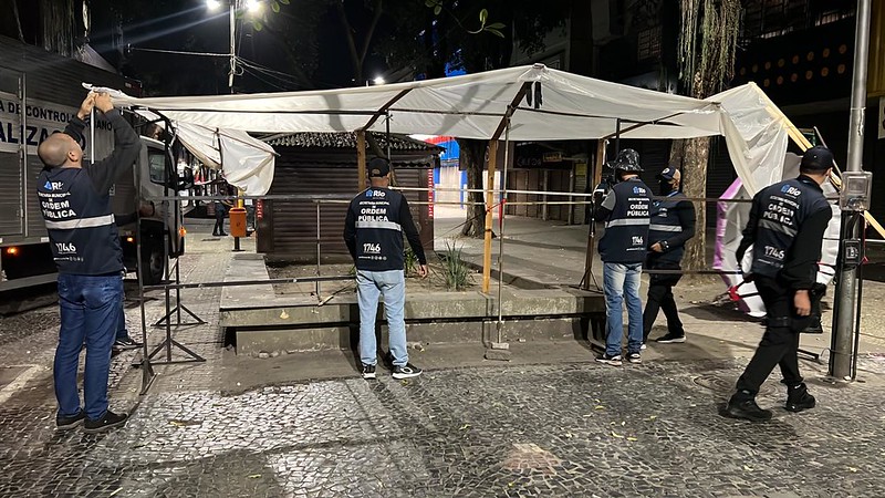 Prefeitura realiza mais uma operação de ordenamento no Calçadão de Campo Grande  - Prefeitura da Cidade do Rio de Janeiro