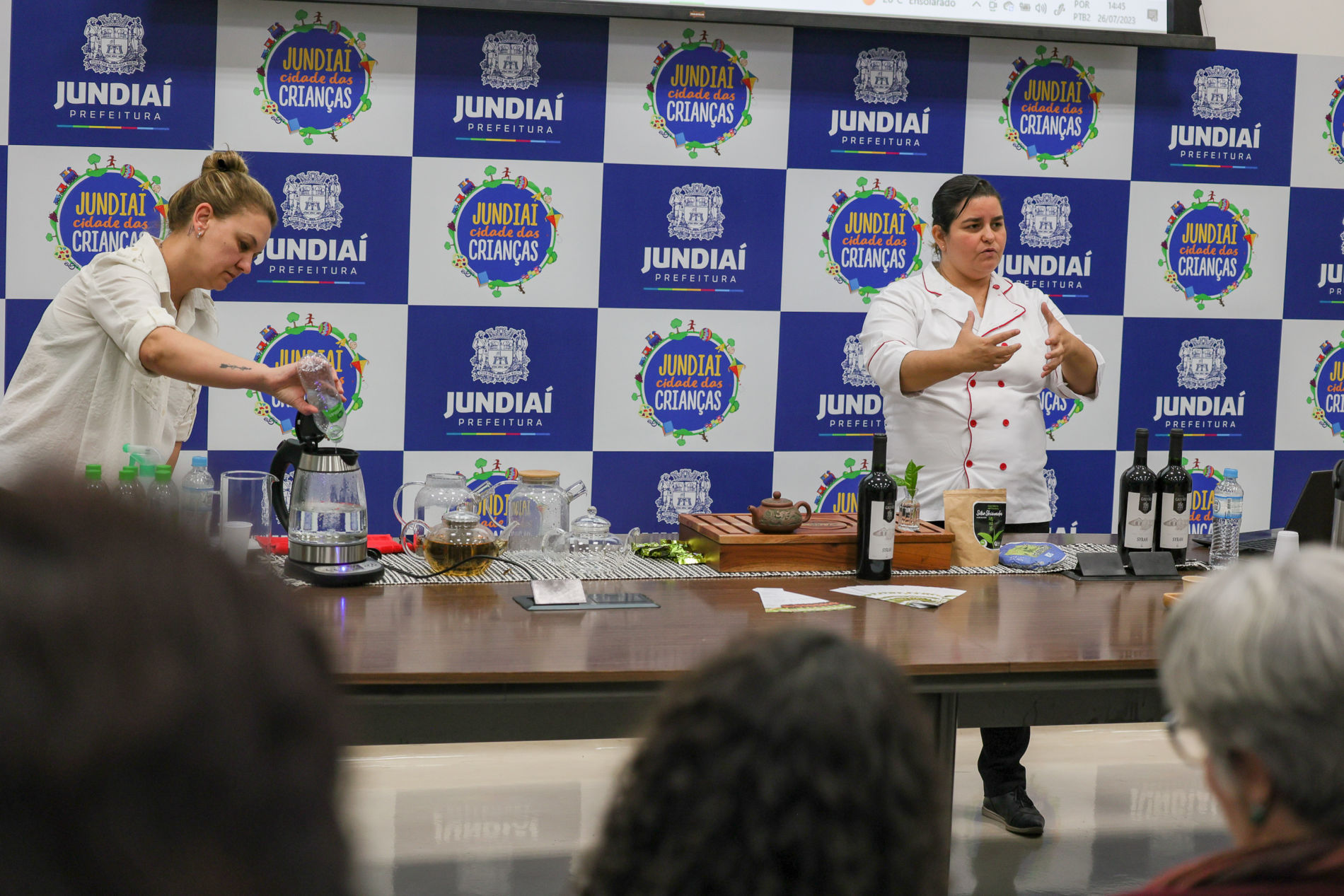 Semana do Agricultor: Agronegócio promove palestra sobre a relação entre chás e vinhos