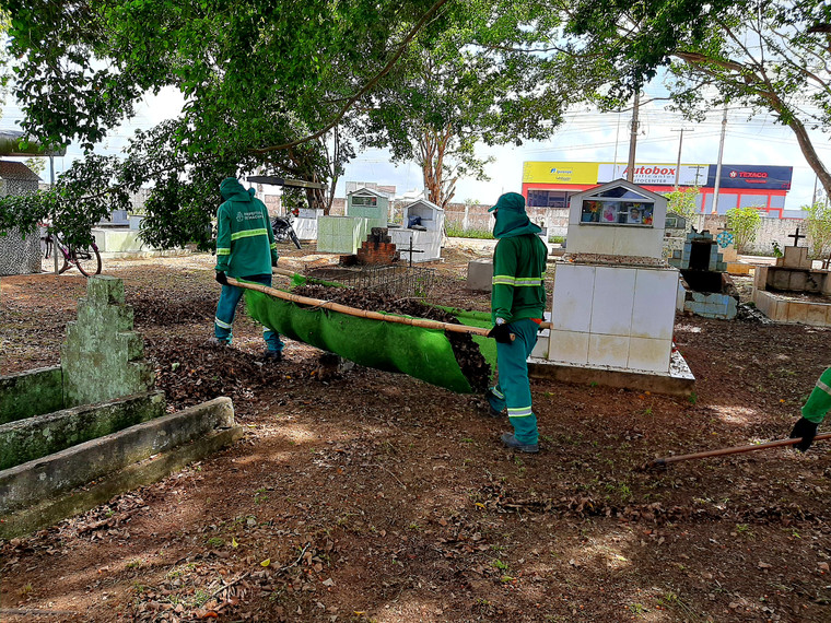 Zeladoria Urbana inicia limpeza dos cemitérios para o Dia dos Pais – Prefeitura Municipal de Macapá