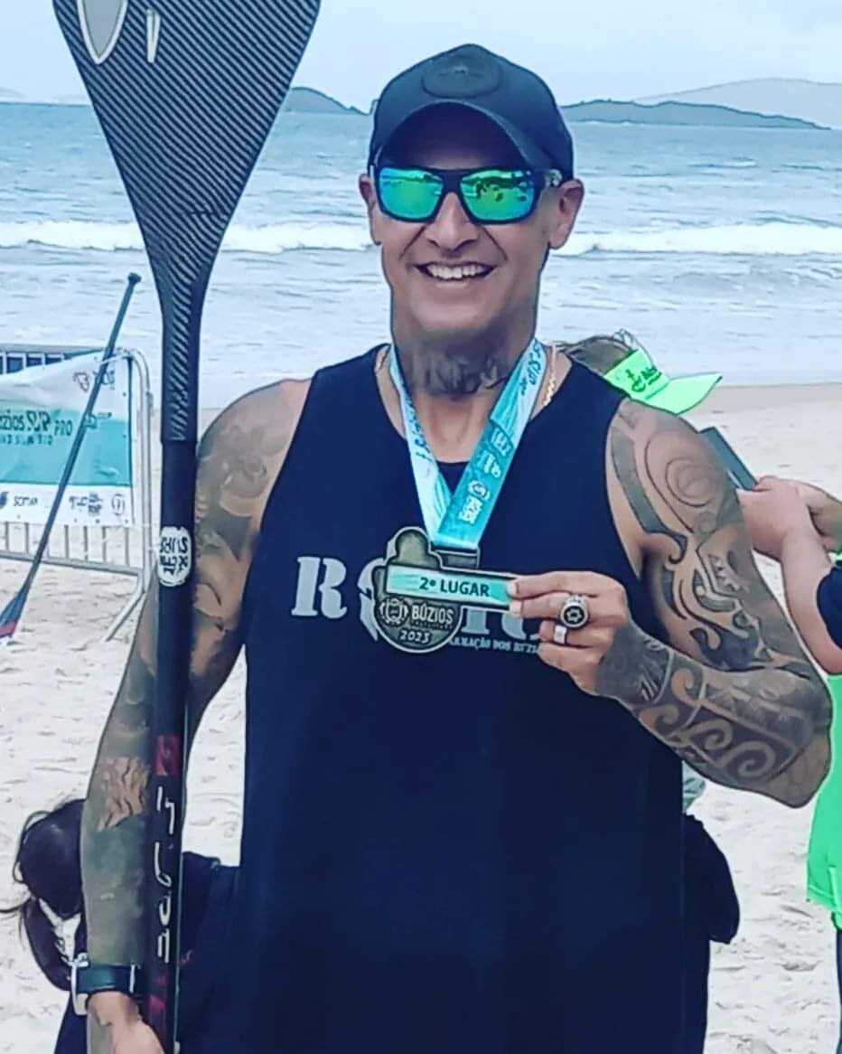 Agente da Guarda de Búzios conquista 2º lugar em Campeonato Brasileiro de Stand Up Paddle