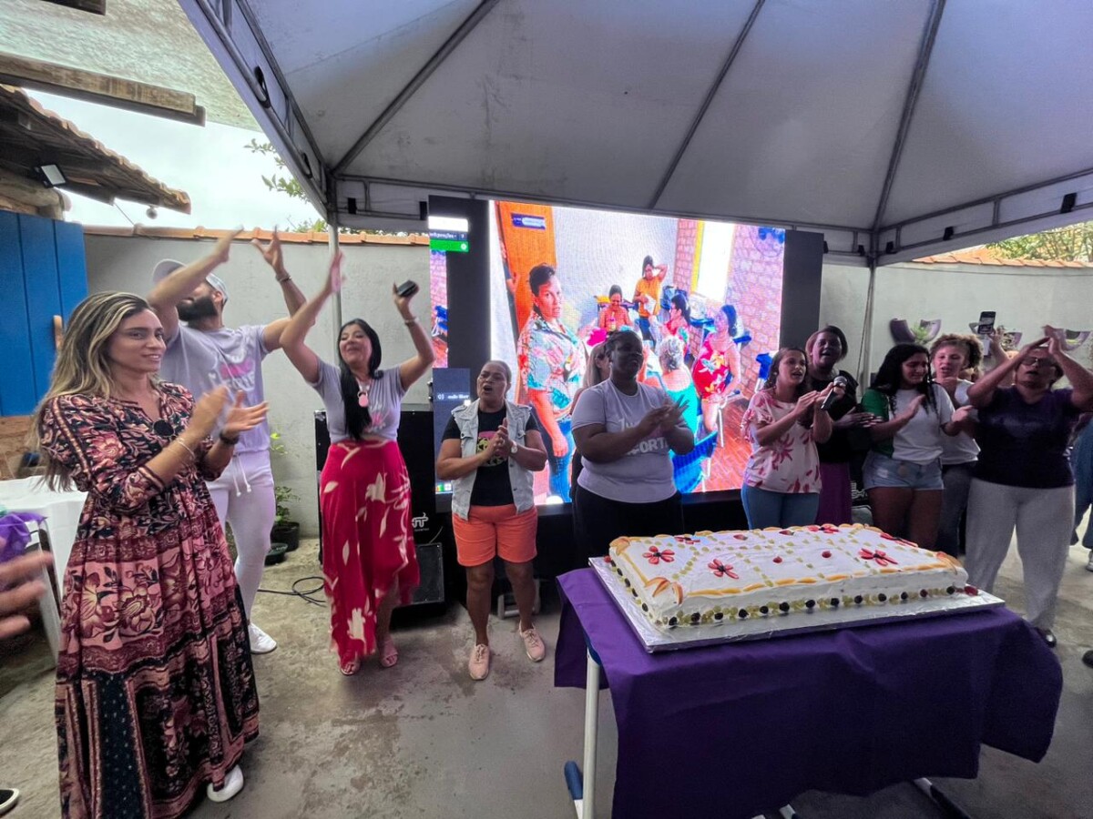 Casa da Mulher Buziana comemora seu primeiro aniversário