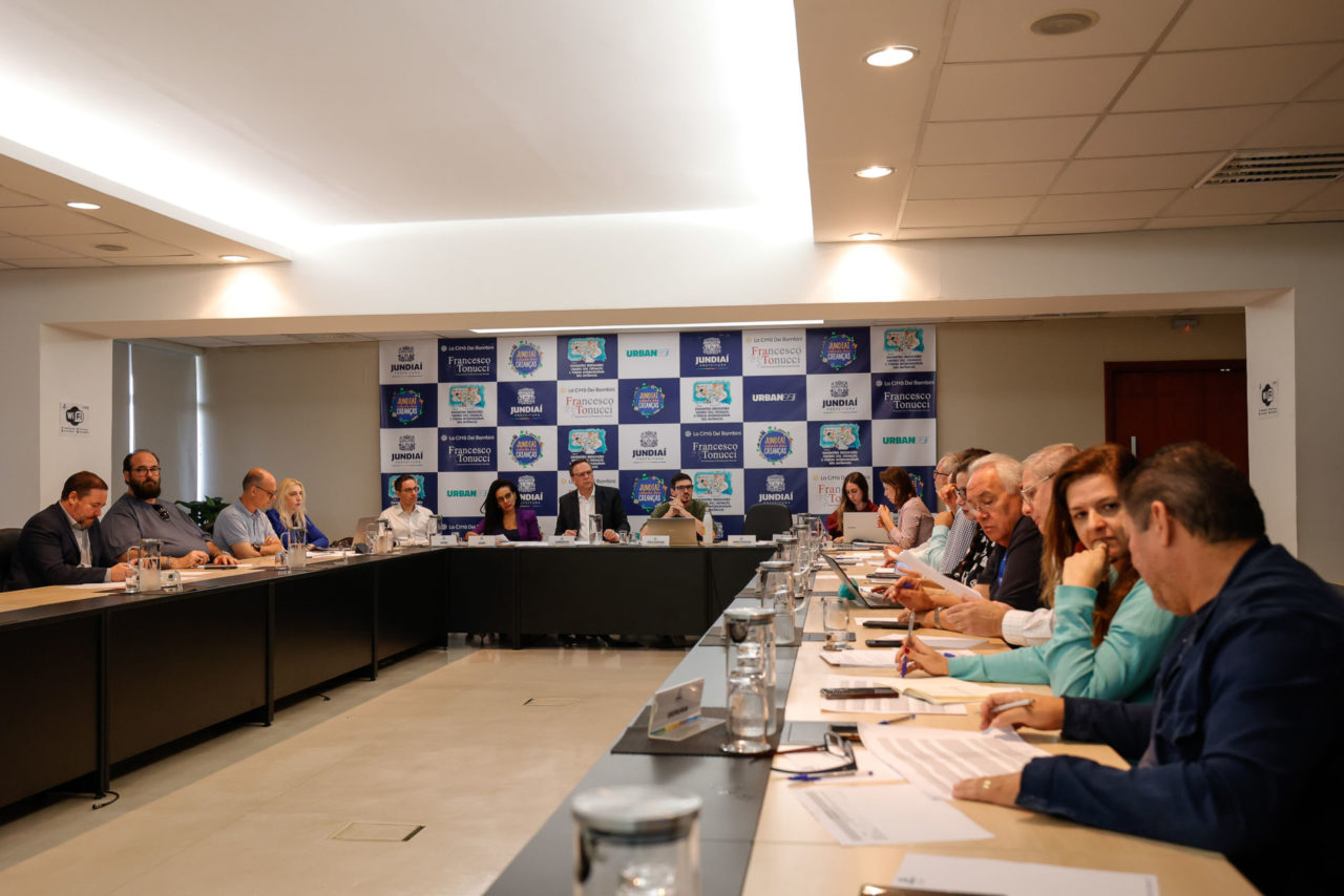 Em reunião, gestores monitoram andamento de projetos prioritários