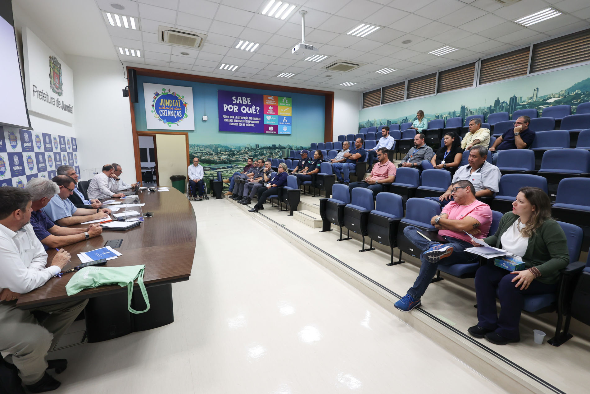Integrantes tomam posse no Conselho Municipal de Mobilidade Urbana e Transporte