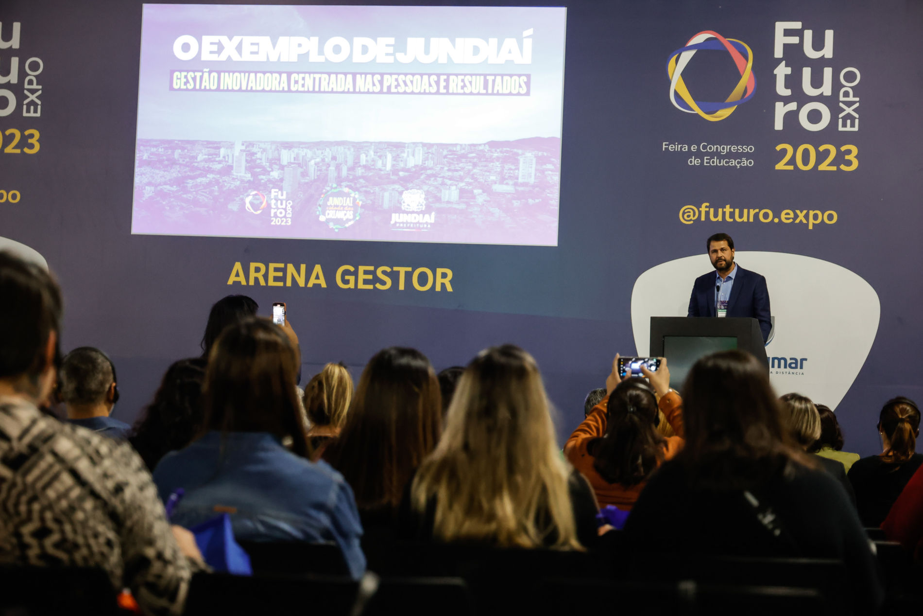 Políticas para a infância de Jundiaí são destaque em congresso de educação