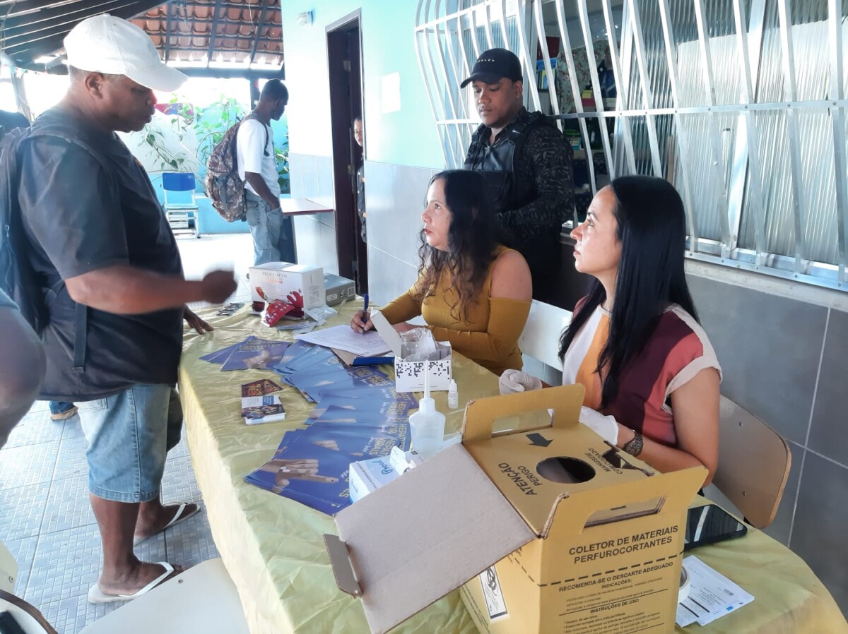 Prefeitura de Búzios realiza testes de hepatite durante campanha Julho Amarelo no Centro de Atenção Psicossocial (CAPS)