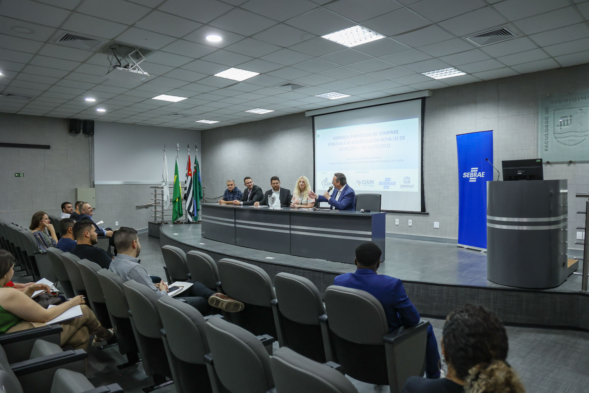 Compras públicas e gestão de negócios são temas de seminário realizado na FMJ