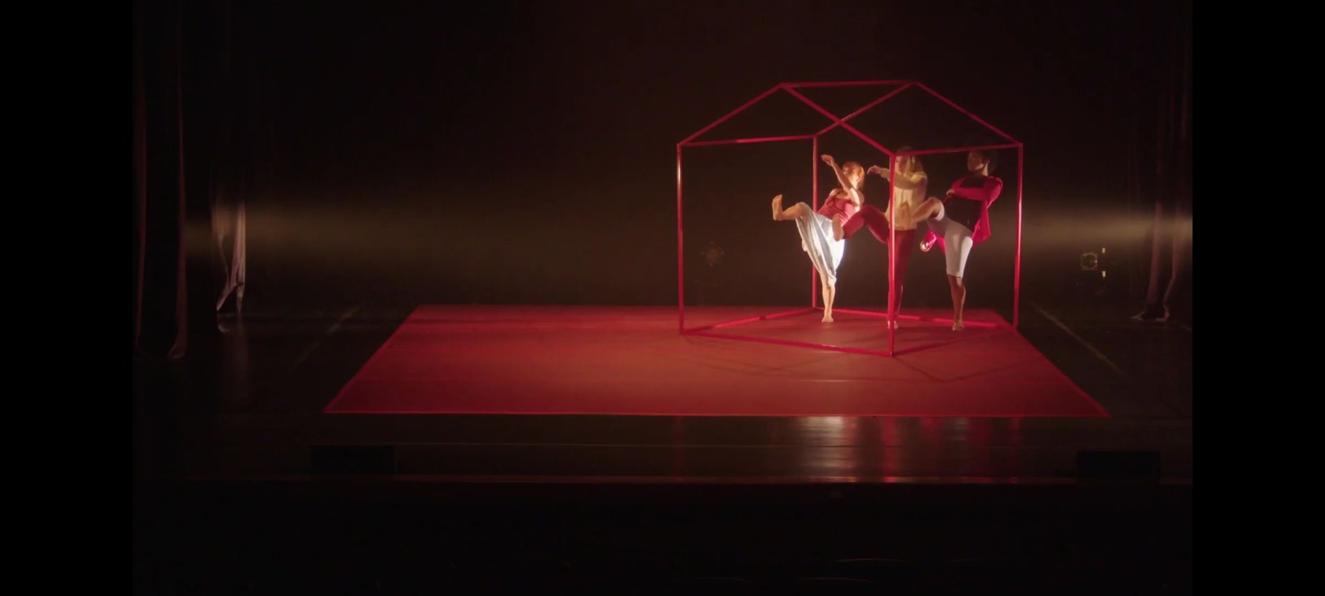 Espaço Expressa recebe espetáculo gratuito “FEVO” de Dança Contemporânea