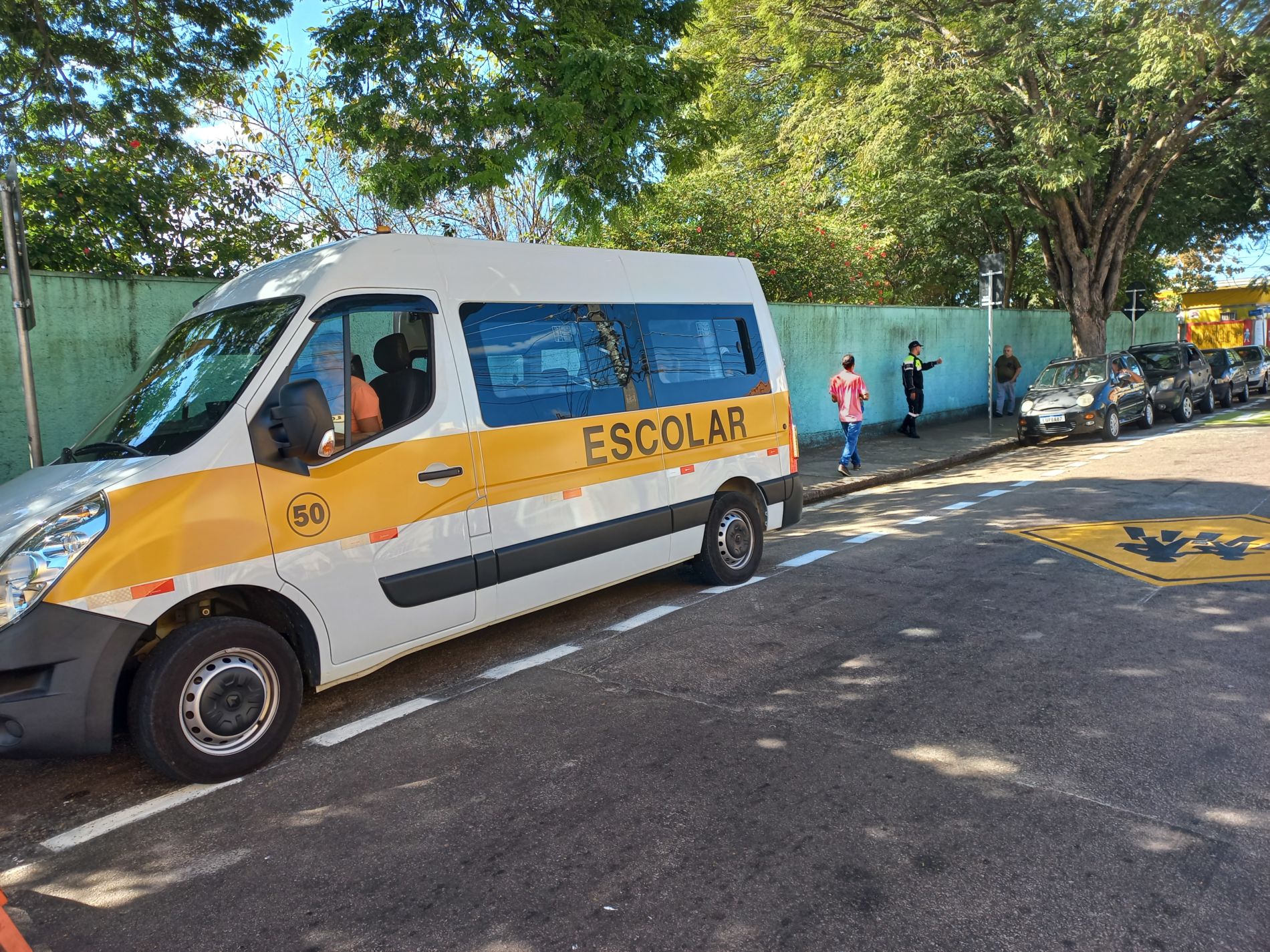 Inscrições para transporte escolar podem ser feitas até o próximo dia 30