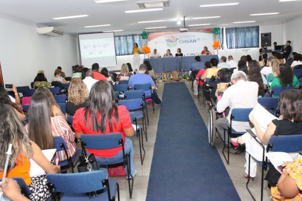Prefeitura de Cuiab | 3 Conferncia Municipal de Segurana Alimentar e Nutricional rene representantes de entidades, estudantes e sociedade