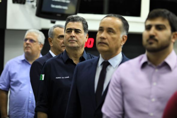 Prefeitura de Cuiab | Em Audincia Pblica, prefeito revela estudo para implantao do VLT apenas em Cuiab