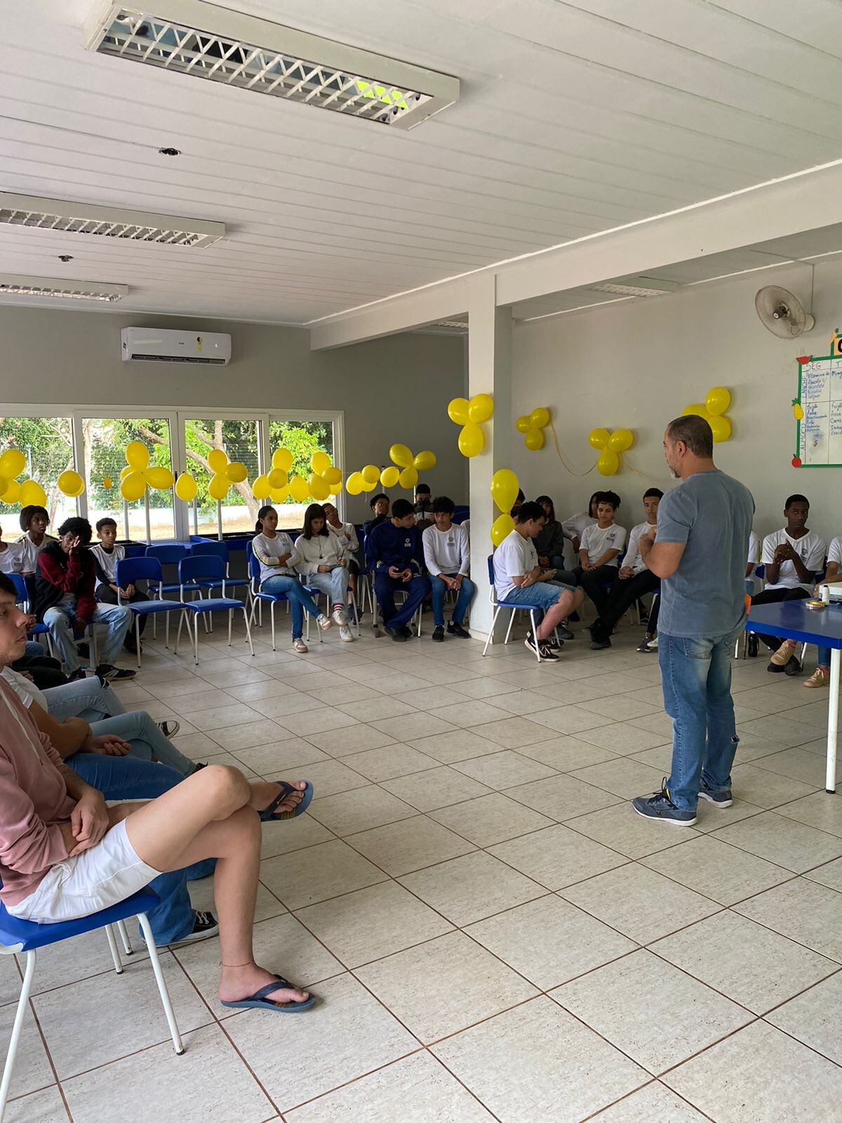 Setembro Amarelo: palestras nas escolas orientam alunos sobre o tema