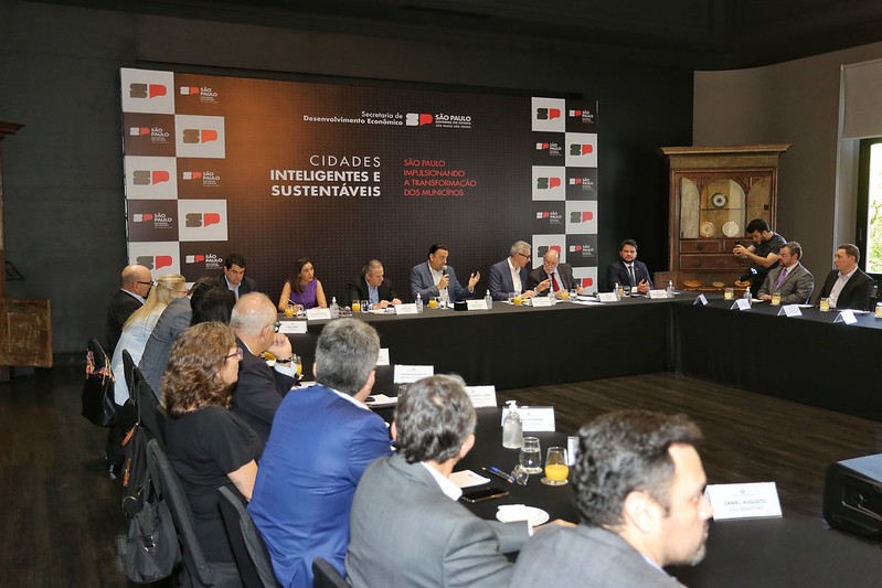 No Palácio dos Bandeirantes, Jundiaí participa de evento sobre cidades inteligentes e sustentáveis