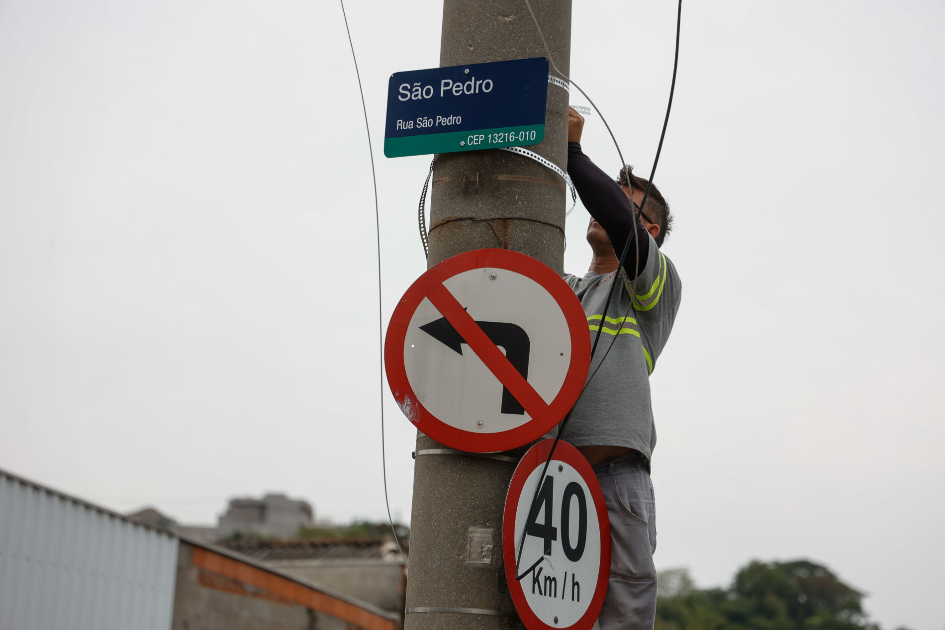 Novas placas de denominação de ruas começam a ser instaladas em Jundiaí  