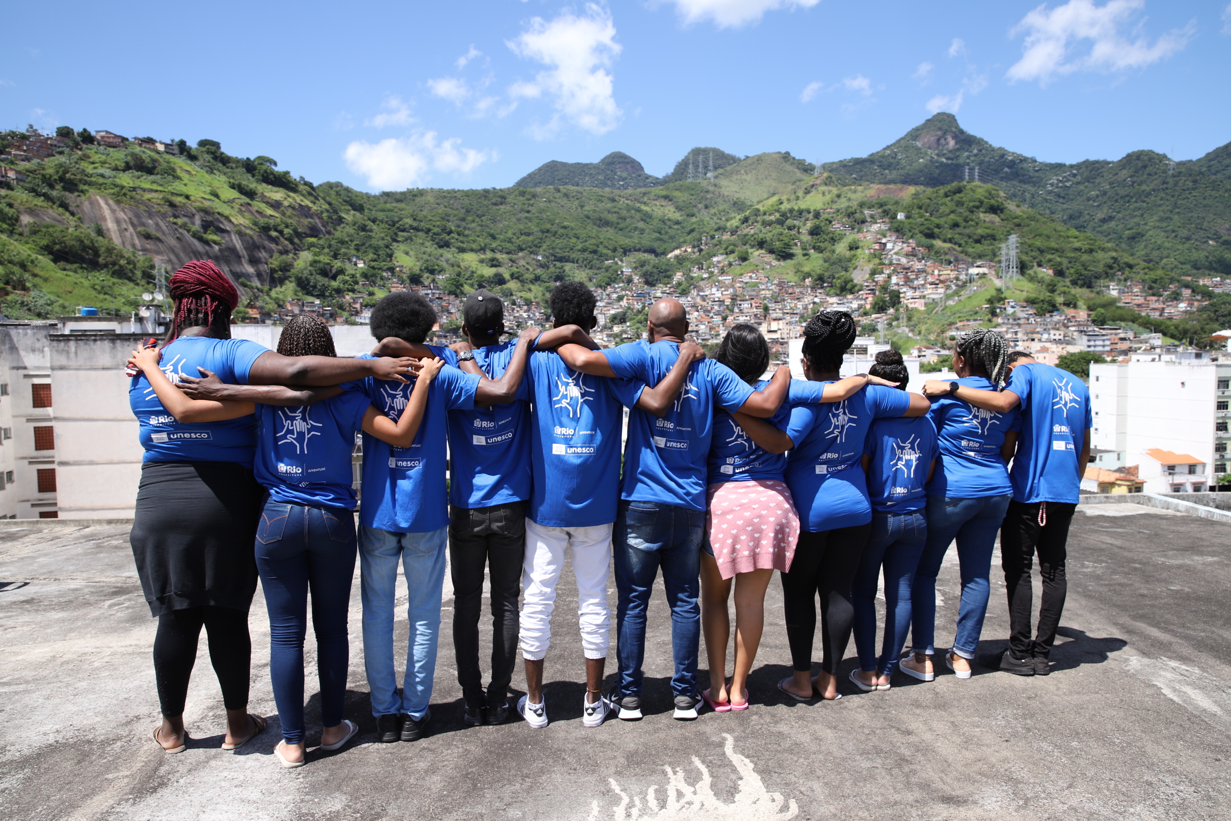 Pesquisa inédita feita por jovens apresenta radiografia de favelas cariocas - Prefeitura da Cidade do Rio de Janeiro