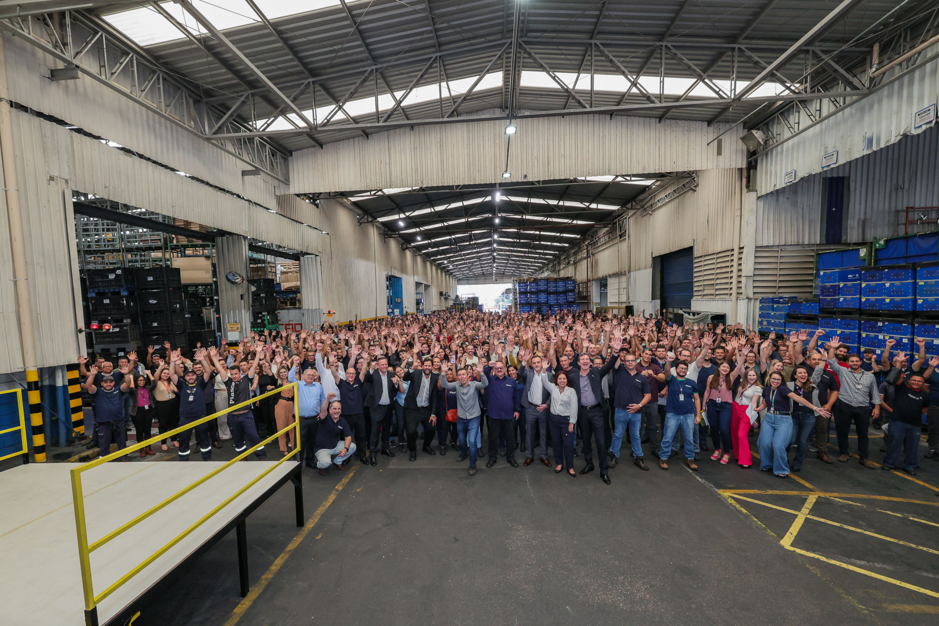 Prefeito participa da comemoração de 60 anos da Plascar