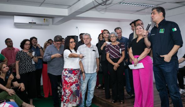 Prefeitura de Cuiab | Emanuel institui premiao para incentivar servidores a desenvolver prticas inovadoras na Prefeitura de Cuiab