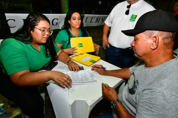 Prefeitura de Cuiab | Mutiro de regularizao fundiria chega aos bairros Carumb e Jardim Passaredo