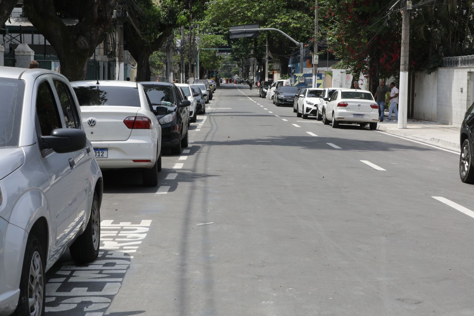 Prefeitura do Rio conclui obra de drenagem e libera Rua Aristides Caire para o tráfego de veículos, no Méier - Prefeitura da Cidade do Rio de Janeiro