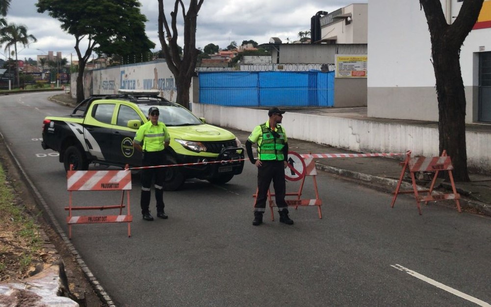 Vias serão interditadas para festas das crianças e procissão de Nossa Senhora Aparecida