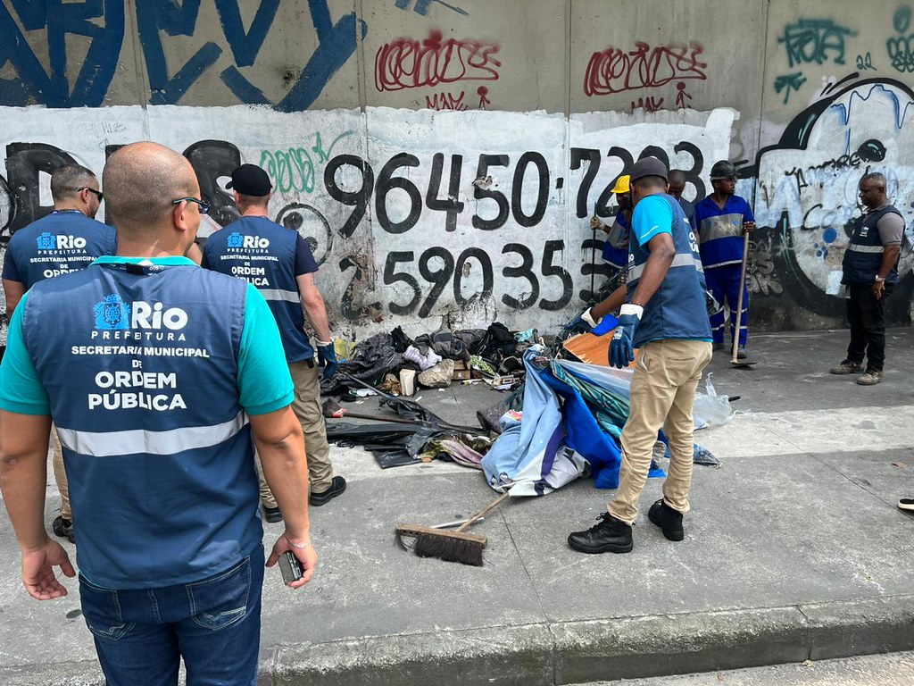 Prefeitura do Rio realiza operação de ordenamento no entorno do Maracanã - Prefeitura da Cidade do Rio de Janeiro