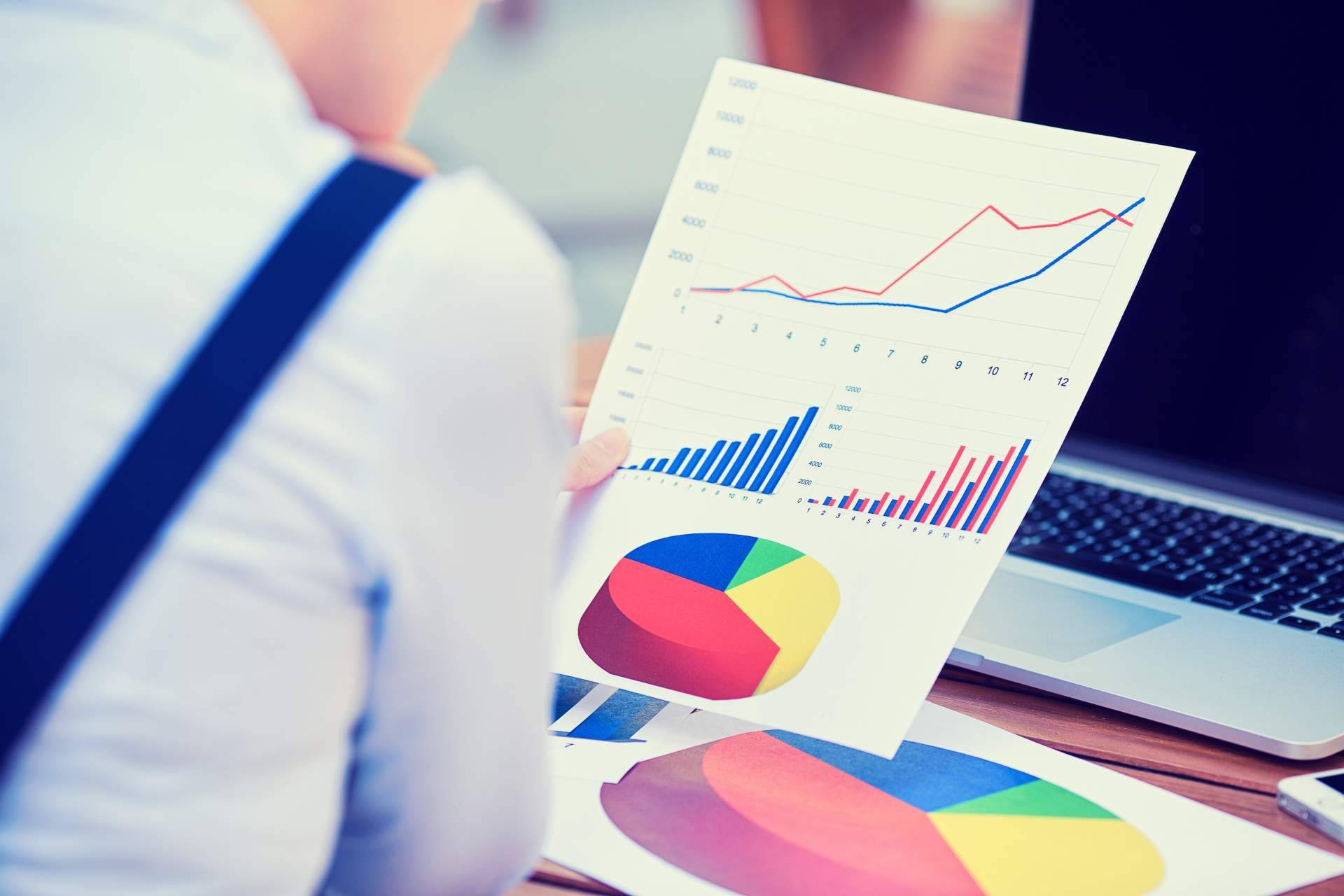 Como preparar e apresentar o relatório local e o arquivo mestre no Brasil sem erros em 2026?